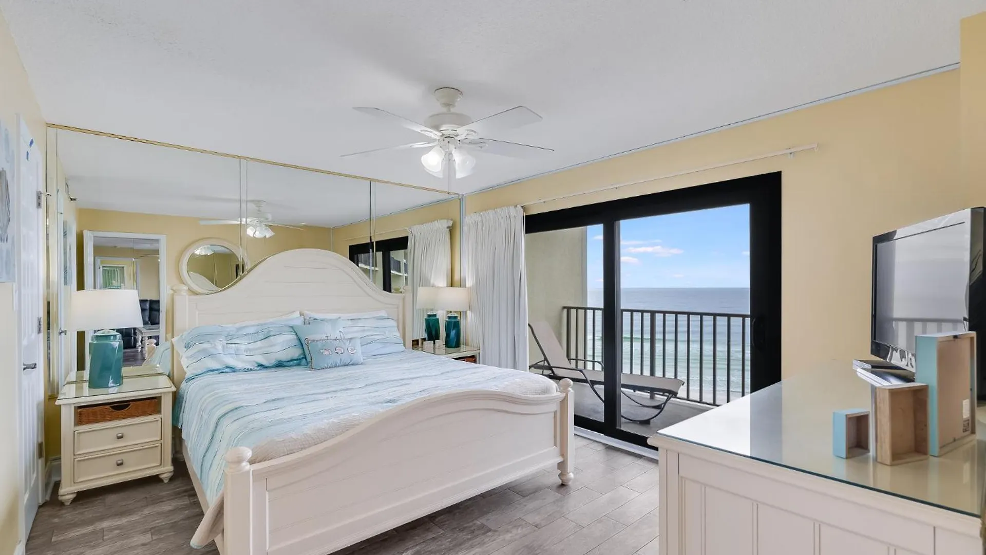 Commodore 605 3 Bedroom 3 Ba With 2 Beachfront Masters Panama City Beach 0*,
