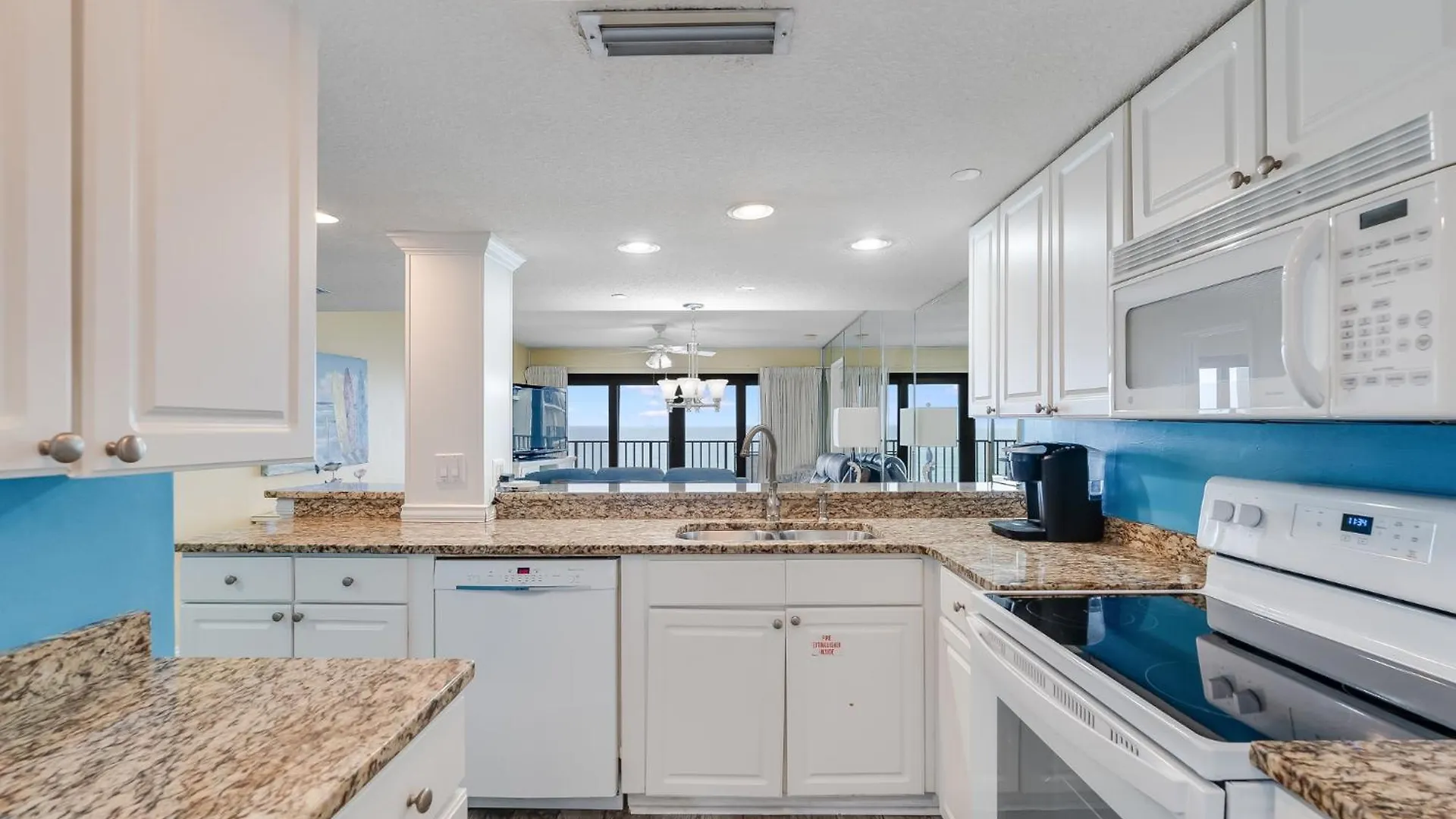 Commodore 605 3 Bedroom 3 Ba With 2 Beachfront Masters Panama Stadt Apartment